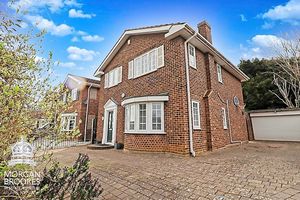 Front Of Property- click for photo gallery